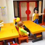 Does classroom seating influence classroom behaviour?